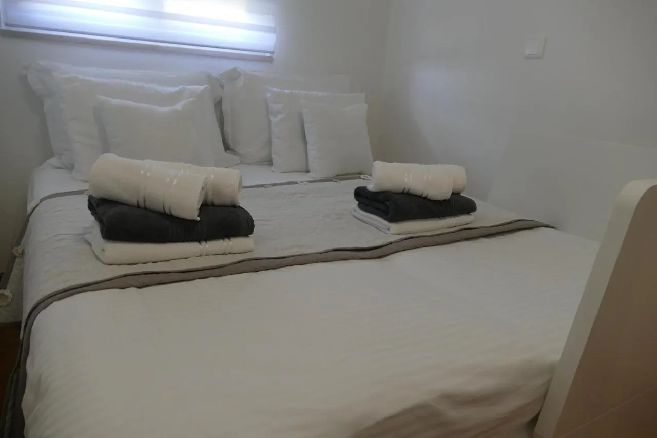 Seafront City Apartment Ana Trogir